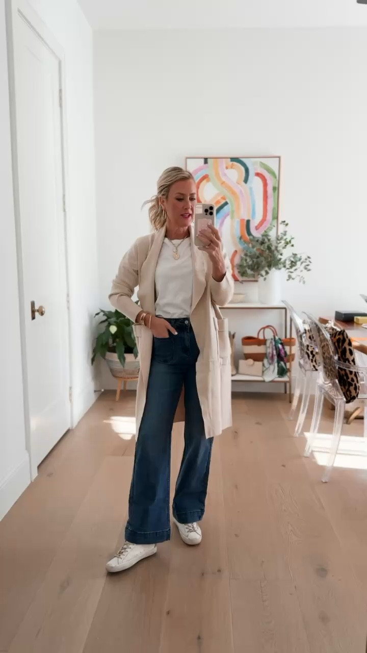 Amazon Fashion Finds | Hi Sugarplum! #sugarplumstyle #amazonhaul

Size small cardigan, size 4 jeans 

#LTKHoliday #LTKSeasonal #LTKOver40