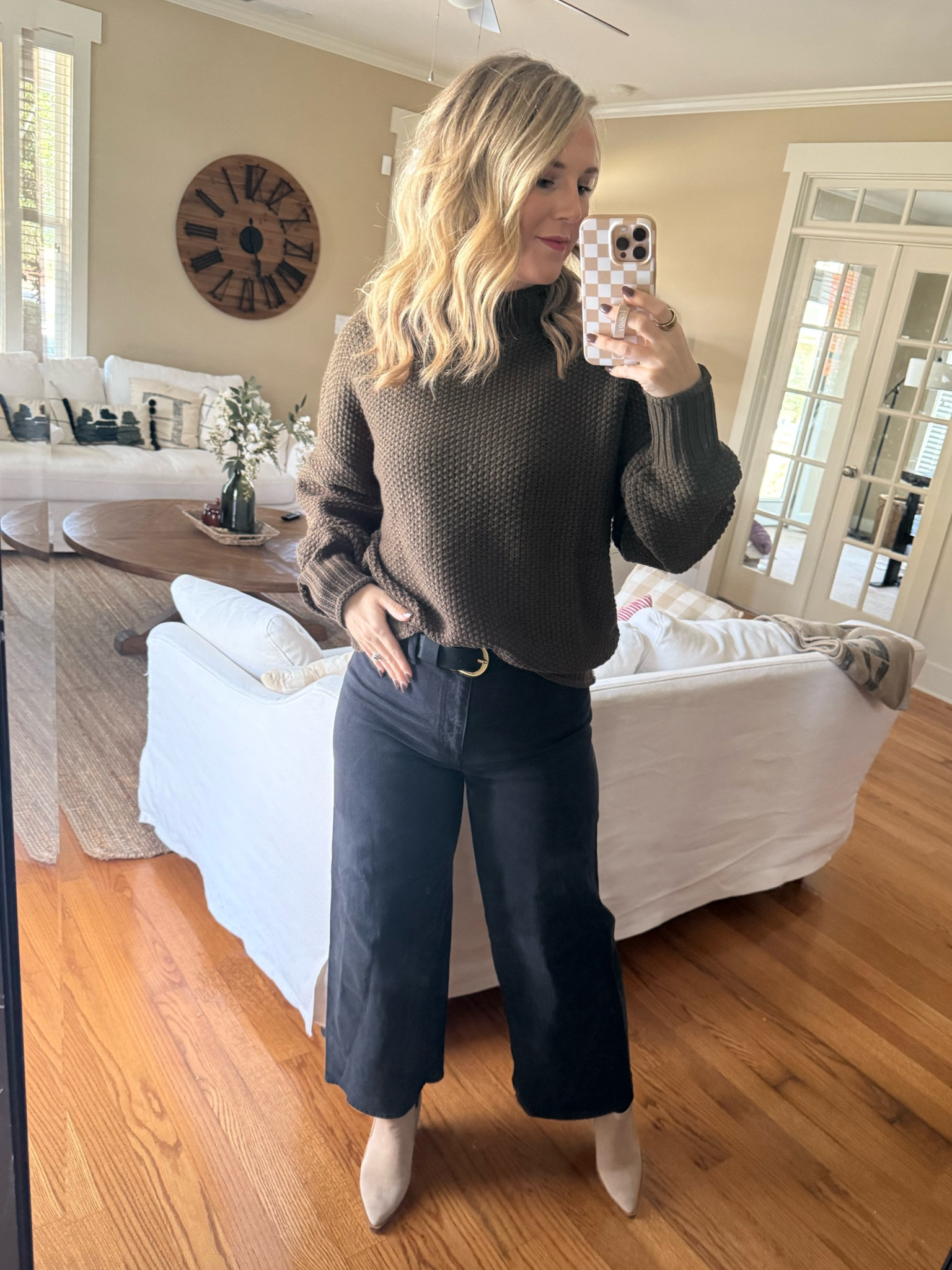 Winter teacher outfit NEED! 

Winter sweater 
Teacher Outfit
Teacher Style 
Teacher Fashion 
Winter Outfit 

#LTKSaleAlert #LTKCyberWeek #LTKFindsUnder50