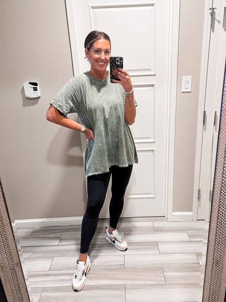Travel home outfit!! Love this oversized tee. It’s super soft and a perfect length to do with leggings or biker shorts! 

Tee-small (sized down)
Leggings-tts8
Sneakers-tts8


#LTKstyletip #LTKunder50 #LTKCon