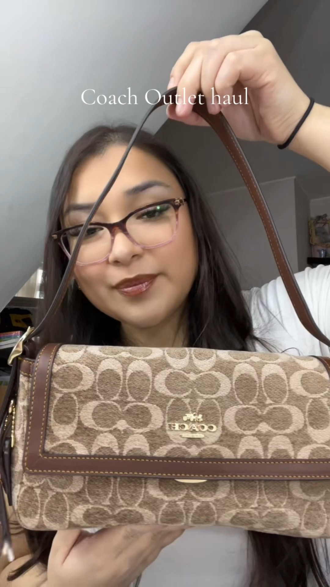 Coach outlet haul plus link to the gold chain I added to the chenille etta bag ✨

#LTKvlog #LTKFindsUnder100 #LTKootd