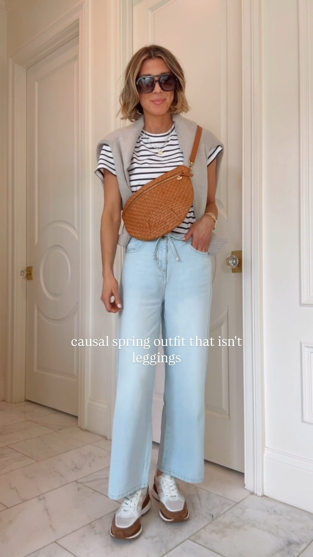 Casual spring outfit. Love these lounge jeans and they fit true to size. 

#LTKootd