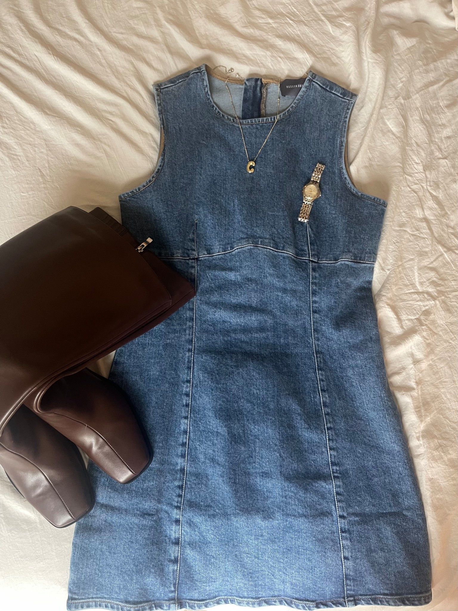 obsessed with this denim mini dress outfit for fall🤎🫐

#LTKFindsUnder100 #LTKStyleTip #LTKSeasonal