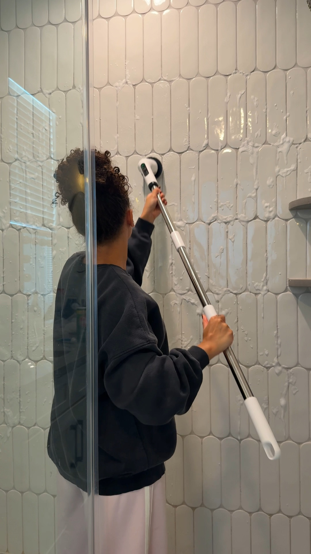 Shower Cleaning Tools🧽

#LTKHome #LTKmomlife #LTKdayinmylife