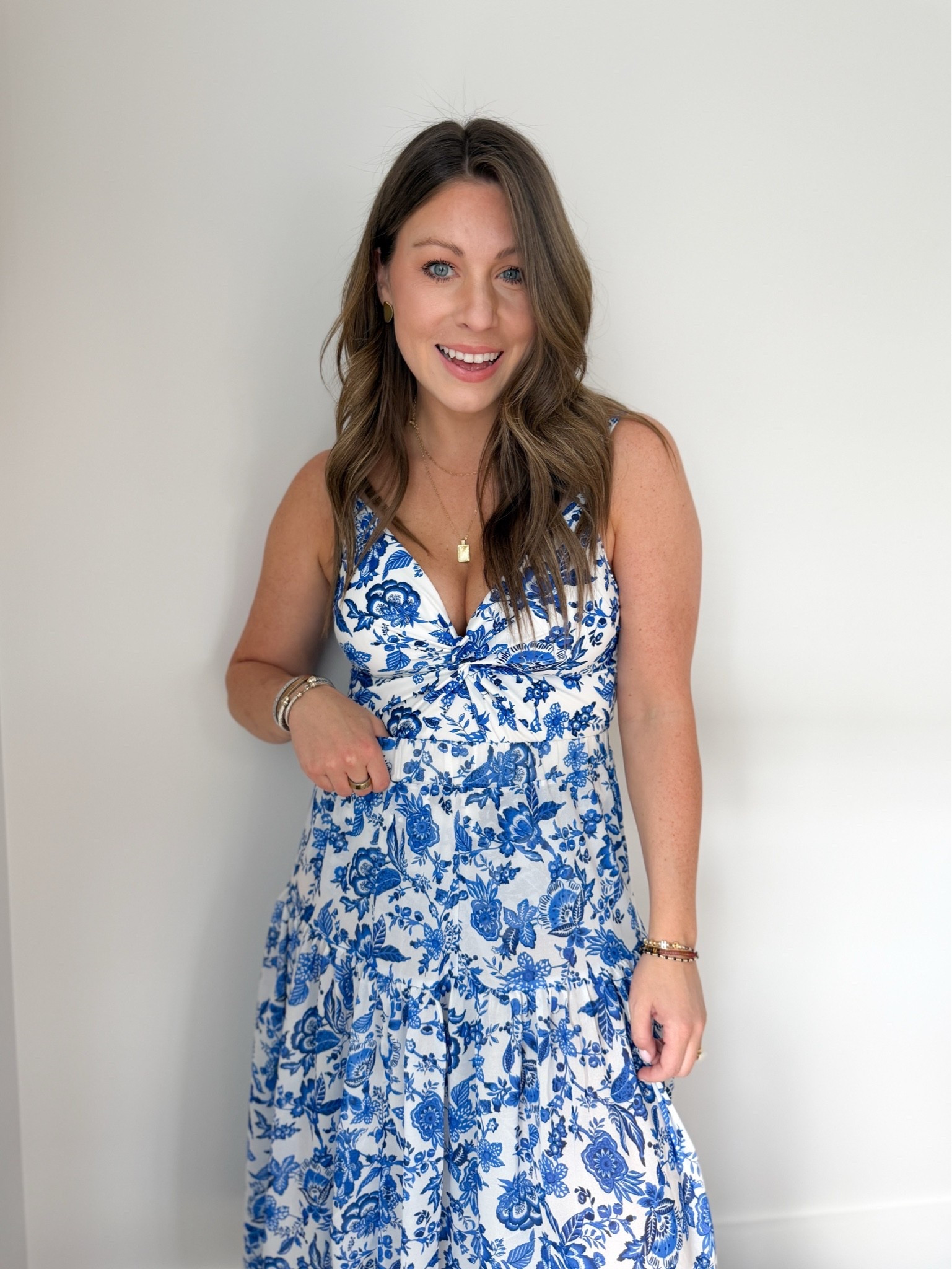 GORGEOUS one piece swimsuit with a matching coverup skirt! I absolutely love the blue floral design and it is super flattering!

#LTKootd #LTKmomlife #LTKSwim