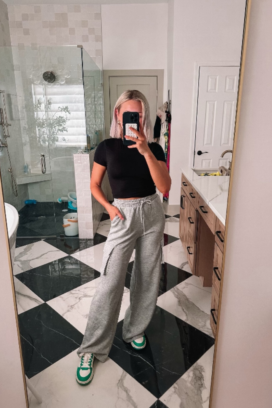 Sweatpants are BACK IN STOCK! Head to toe Walmart — XS in pants & tee #traveloutfit #walmartfashion

#LTKshoecrush #LTKfindsunder50