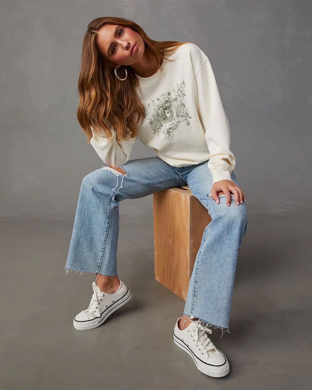 Angelic Cherub Graphic Crewneck Sweatshirt | VICI Collection