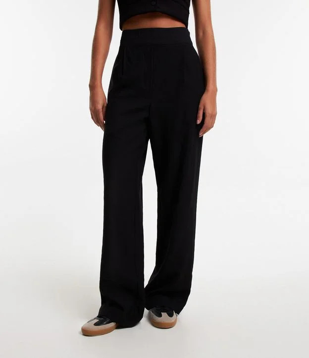 Calça Reta Alfaiataria com Cós Duplo e Elástico na Parte de Trás Preto | Renner (BR)