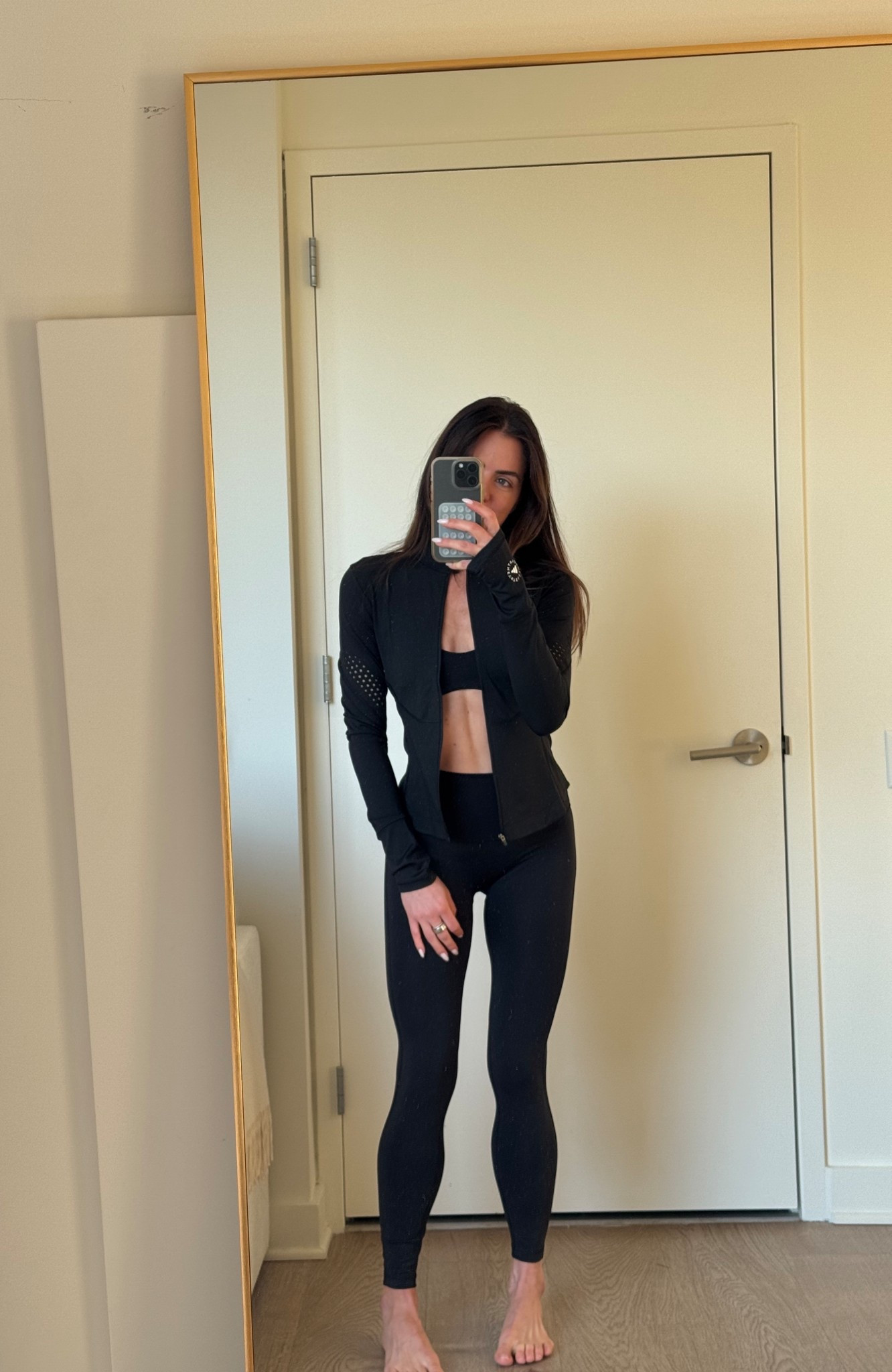 Adidas look! 

#LTKActive #LTKfitnessgoals #LTKgrwm