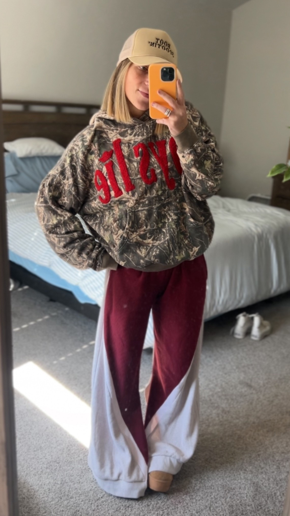 cozy but make it cool. 🤍
this boys lie collective set is my current uniform — morning coffee, toddler chaos, target runs, airport comfy, couch lounging… all of it.
the fit is relaxed, the fabric is soft, and the camo gives it that effortless “i didn’t try but i look cute” vibe.
if you live in sweats but still wanna feel styled, this set is it.

#LTKPetite #LTKootd #LTKTravel