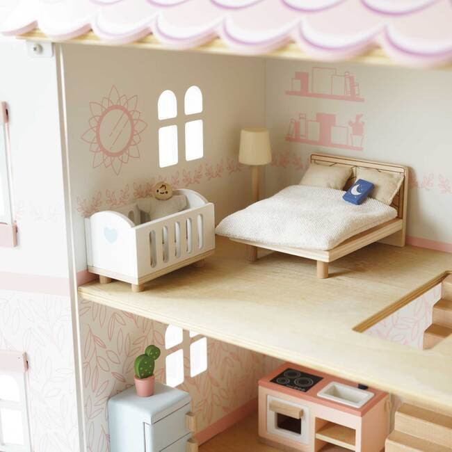 Complete Dolls House Furniture Set | Maisonette