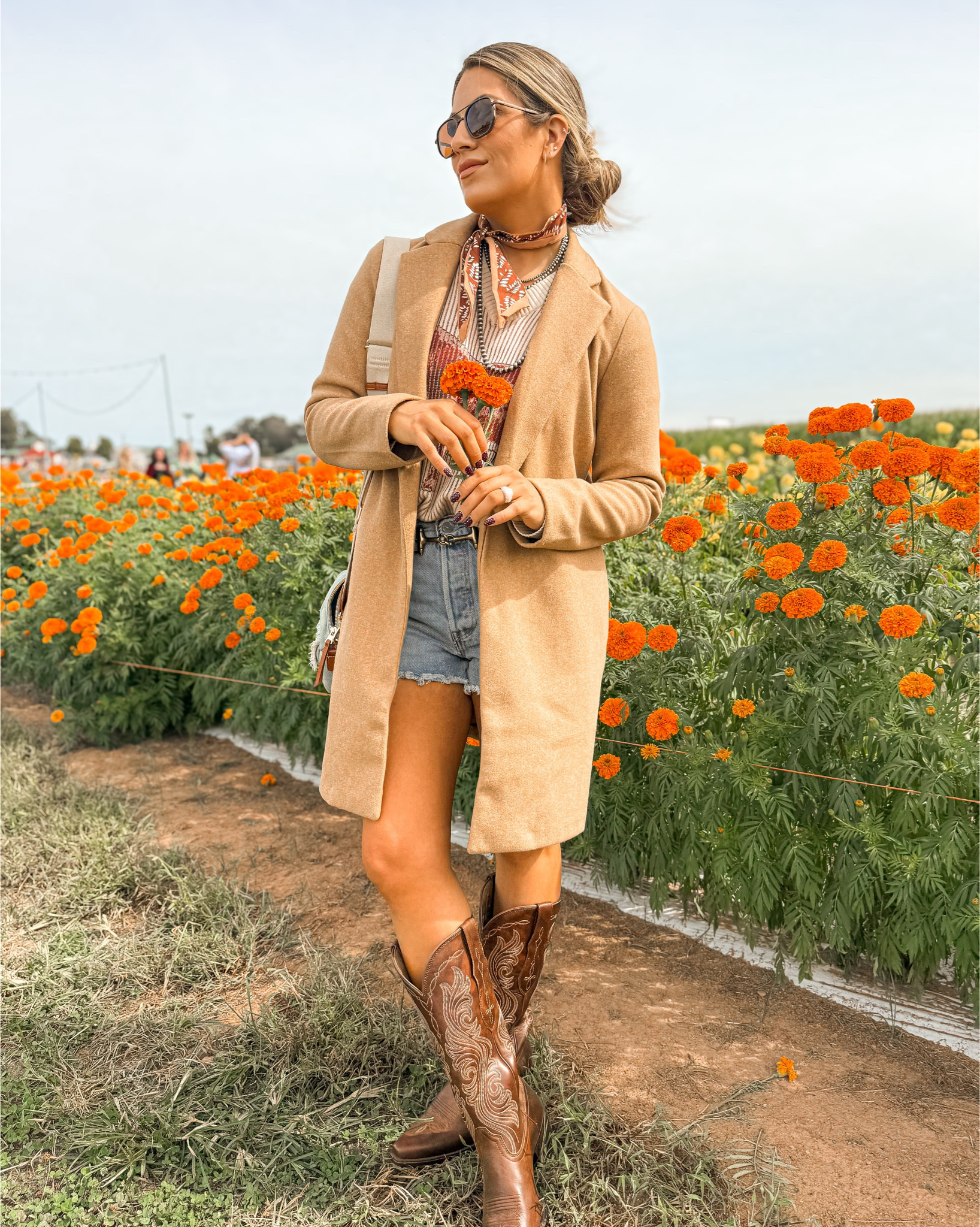 Pumpkin Patch Approved 🎃

Sweater is from Southern Elegance Boutique 💕
#westernfashion #pumpkinpatch #falloutfits #pumpkinpatchoutfit #cowboyboots 

#LTKStyleTip #LTKSeasonal
