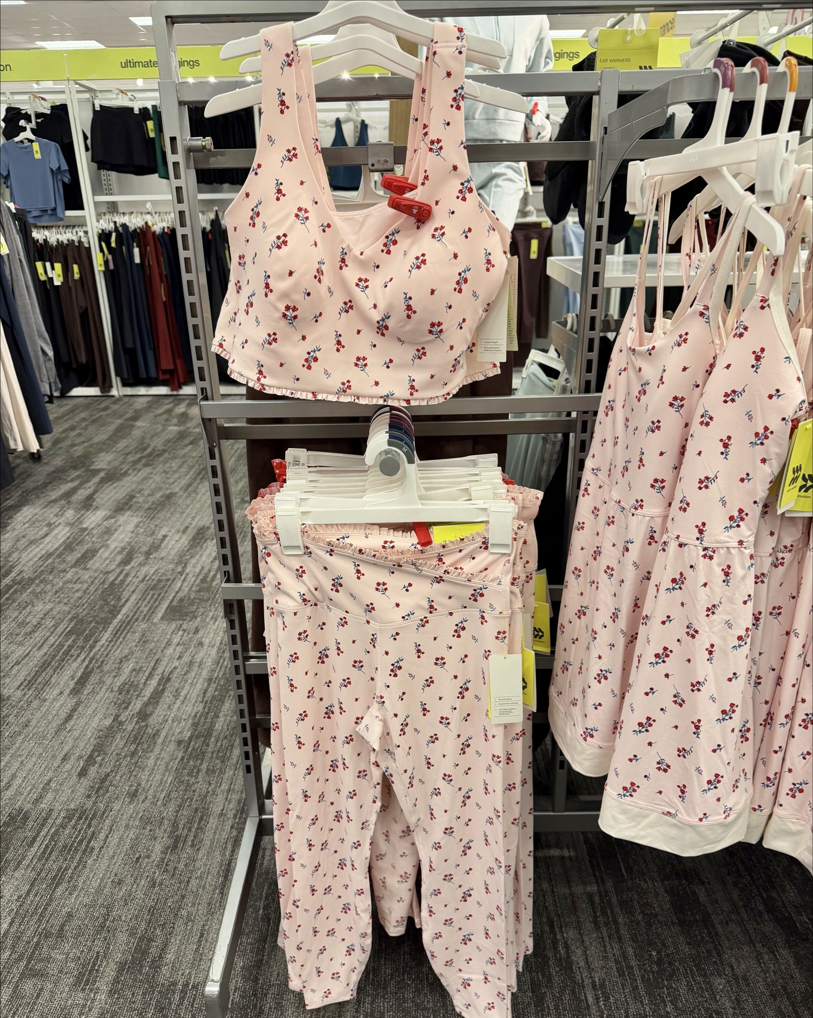 NEW TARGET ACTIVE SETS 🌸  leggings run small - size up! 