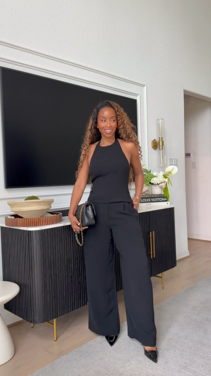 Express is coming in hot with these looks that can be worn to work or happy hour 😍 I’m in love! #DressToExpress #ExpressPartner