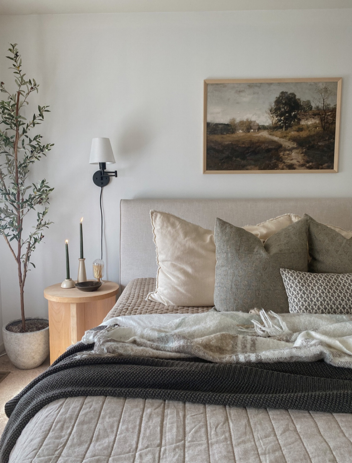 Cozy bedroom 

Follow @havrillahome on Instagram and Pinterest for more home decor inspiration, diy and affordable finds

Target new arrivals, fall decor, fall finds, studio mcgee x target, hearth and hand, magnolia, holiday decor, dining room decor, living room decor, affordable, affordable home decor, amazon, target, weekend deals, sale, on sale, pottery barn, kirklands, faux florals, rugs, furniture, couches, nightstands, end tables, lamps, art, wall art, etsy, pillows, blankets, bedding, throw pillows, look for less, floor mirror, kids decor, kids rooms, nursery decor, bar stools, counter stools, vase, pottery, budget, budget friendly, coffee table, dining chairs, cane, rattan, wood, white wash, amazon home, arch, bass hardware, vintage, new arrivals, back in stock

#LTKSale #LTKSeasonal #LTKhome