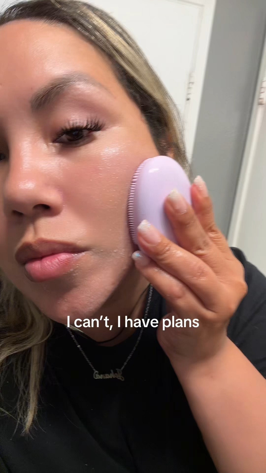 My kind of plans lately!! 

There’s just something so relaxing about washing my face with this vibrating face cleanser ✨🤌🏼 it came in my @pinchme box and honestly… I’m obsessed! 💆🏻‍♀️🫧

#beautybloggers #skincareroutine #imjustagirl #viral #girlmath #beautybloggers #selfcare 

#LTKOver40 #LTKBeauty