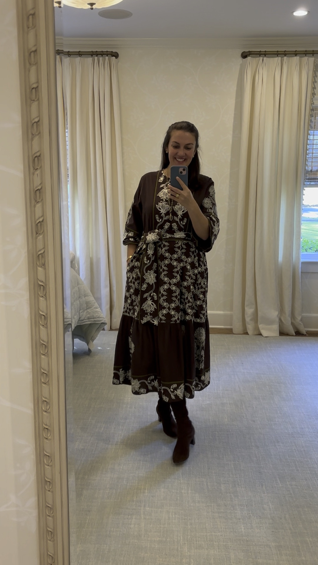 My potted boxwood film day outfit! 