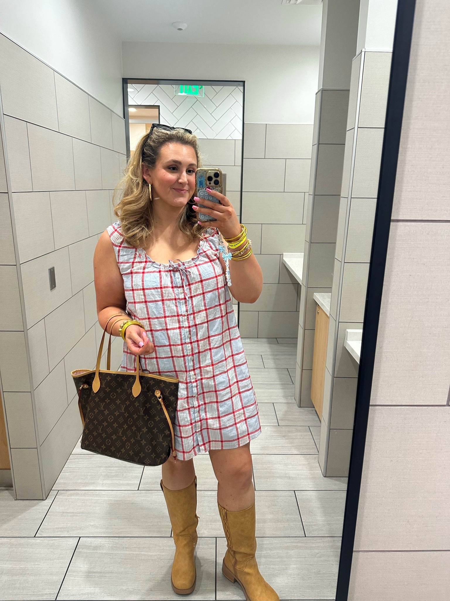 Obsessed with my fit today!! #target #targetstyle #4thofjulydress 
￼

#LTKootd #LTKdayinmylife #LTKMidsize