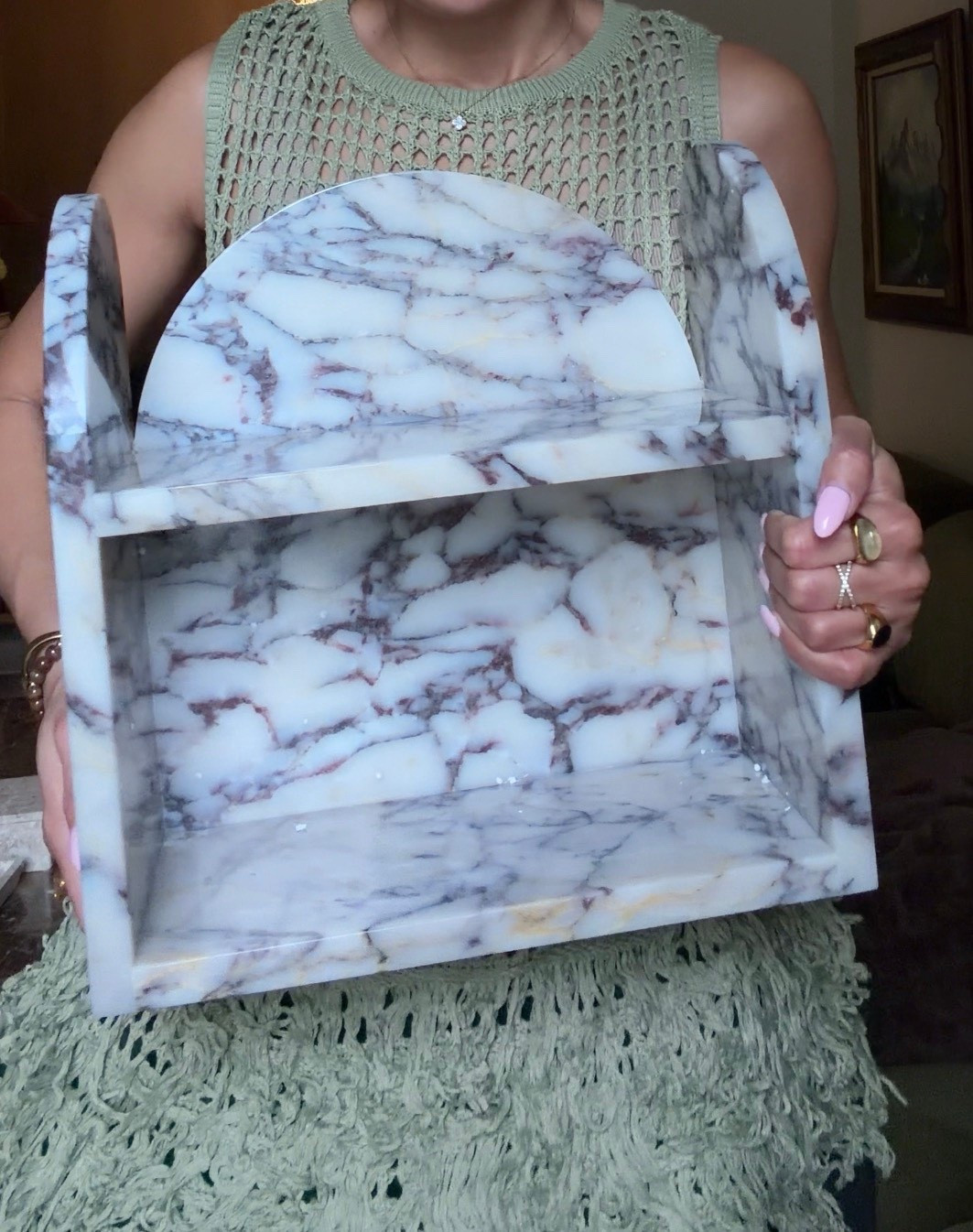 Calacatta viola marble stand 🥹🤍