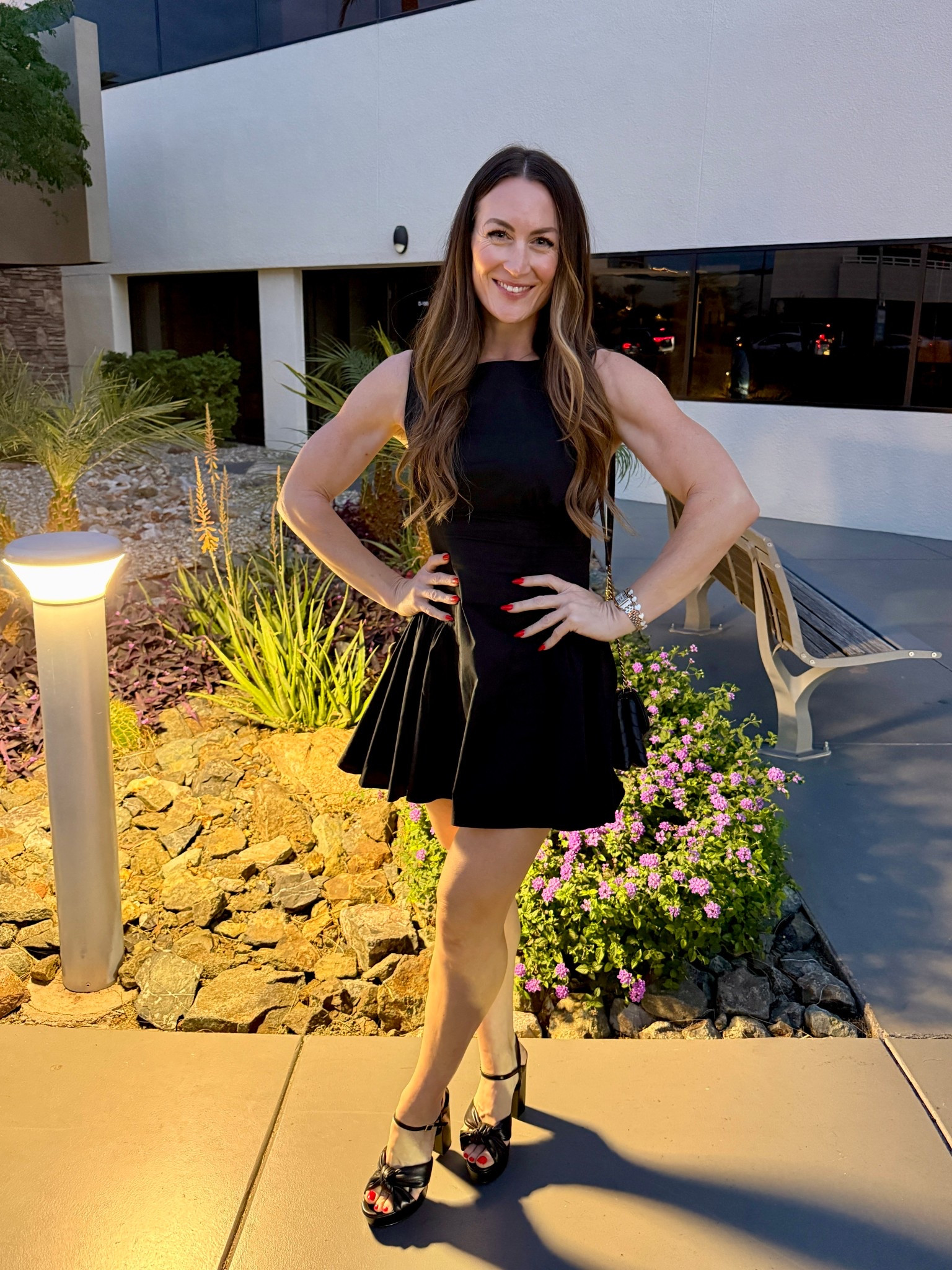 Date night 🖤 

#LTKfitnessgoals #LTKOver40 #LTKmomlife