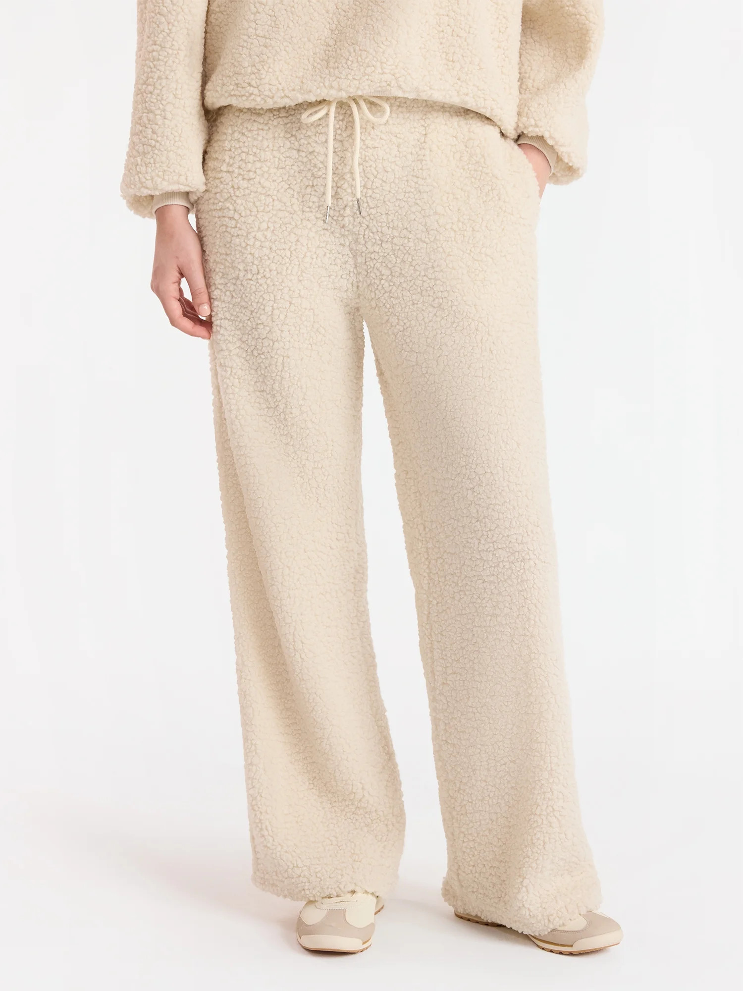 No Boundaries Wide Leg Plush Pants, 30.5'' Inseam, Women's | Walmart (US)