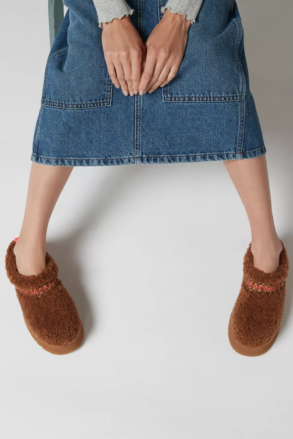 UGG Tazz Braid Slipper | Urban Outfitters (US and RoW)