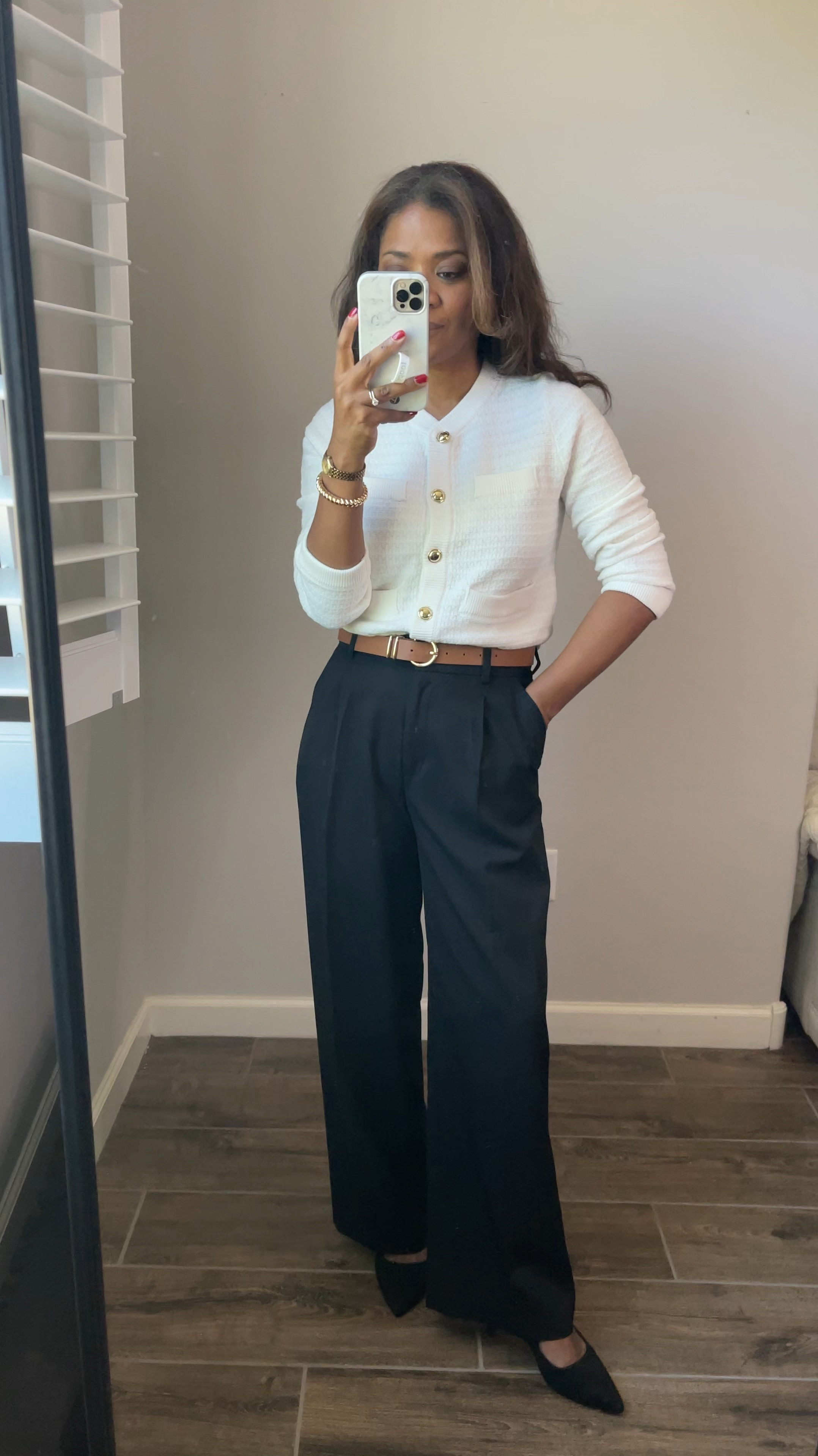 Wearing a small in cardigan. Medium and large are left. Small/size 4 in trousers. 

#LTKFindsUnder50 #LTKSeasonal #LTKFindsUnder100