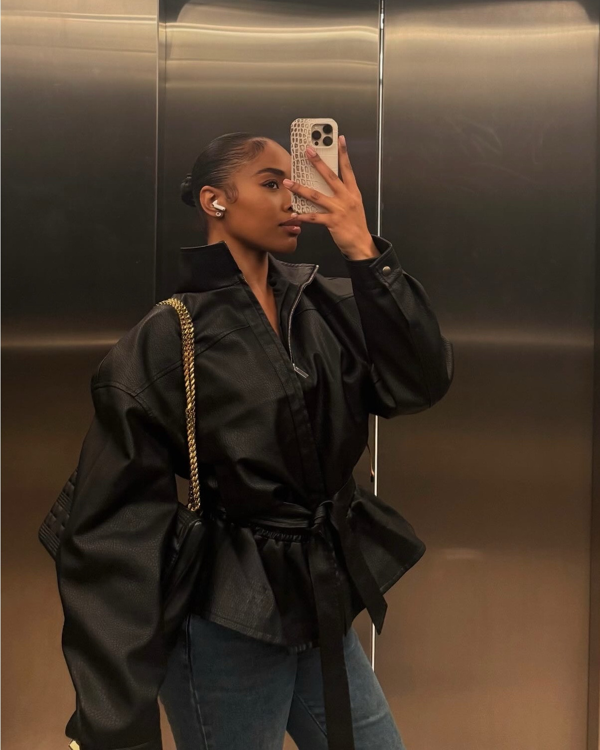 Office OOTD

#LTKworkwear #LTKstyletip #LTKjeans