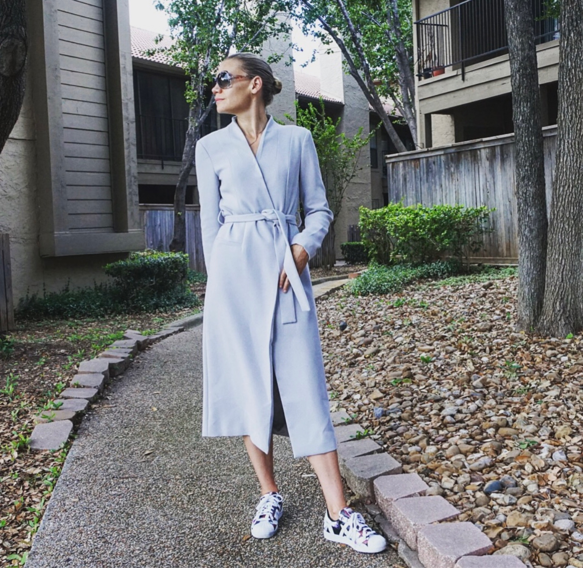 One of my biggest tips in the fall is that it’s the perfect time to wear your trench or overcoat as a dress. With kicks for errands or heels for a quick drink out- it’s both cozy and chic! #investmentpiece 

#LTKstyletip #LTKshoecrush #LTKSeasonal