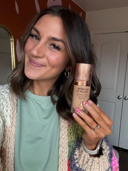 My GO to foundation!! Yes it’s a splurge, but man it sets the tone for my whole makeup! I wear a 7 Warm, and I have oily skin! Here is a picture with NO filter! 

#LTKbeauty #LTKfindsunder50 #LTKMostLoved