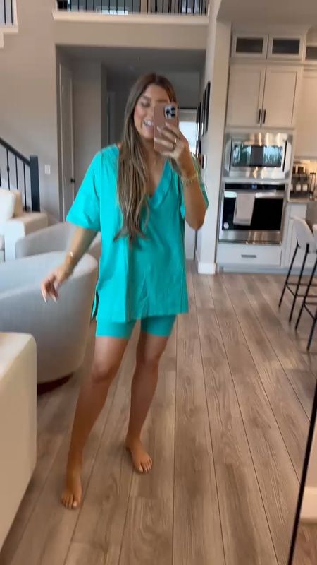 1/3 sets that resemble the “Hot Shot” set from Free People! Love the color & the fit of the shorts, but even though it says it’s reversible, it feels weird wearing it with the “V” cut out in the back!

#LTKstyletip #LTKsalealert