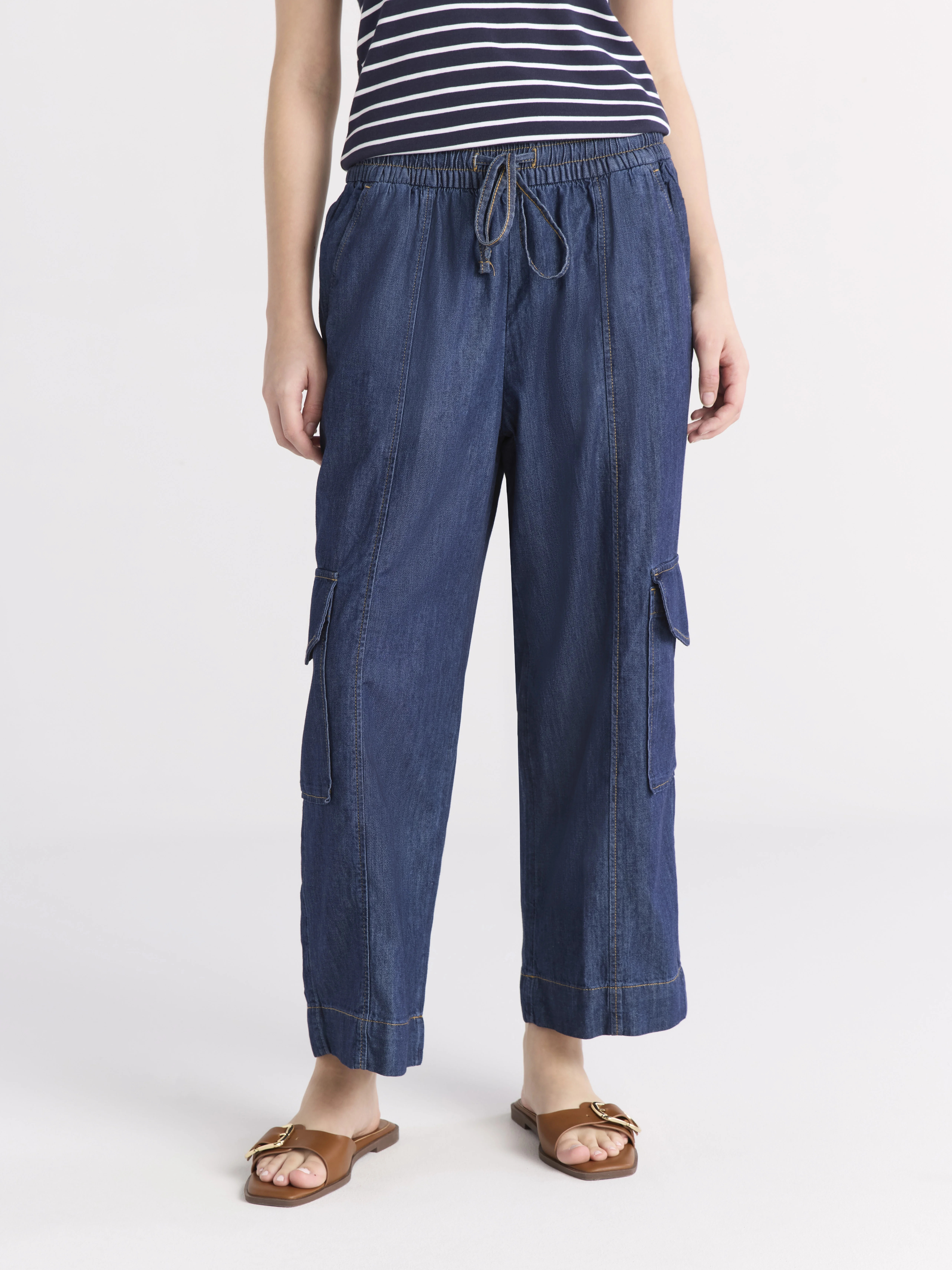 Free Assembly Women's Pull On Cargo Pants, 26" Inseam, Sizes XS-XXL | Walmart (US)