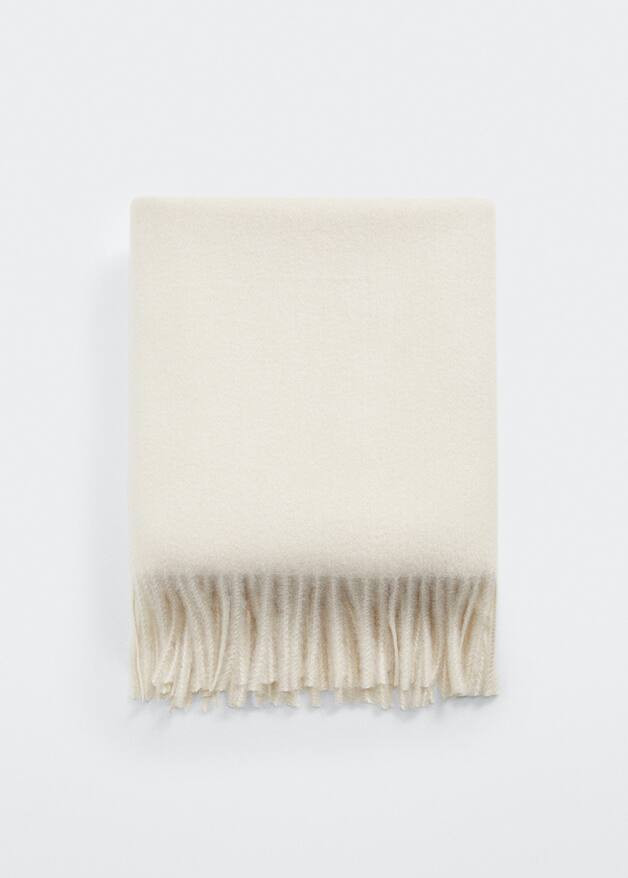 Fringed edge scarf -  Women | Mango United Kingdom | MANGO (UK)