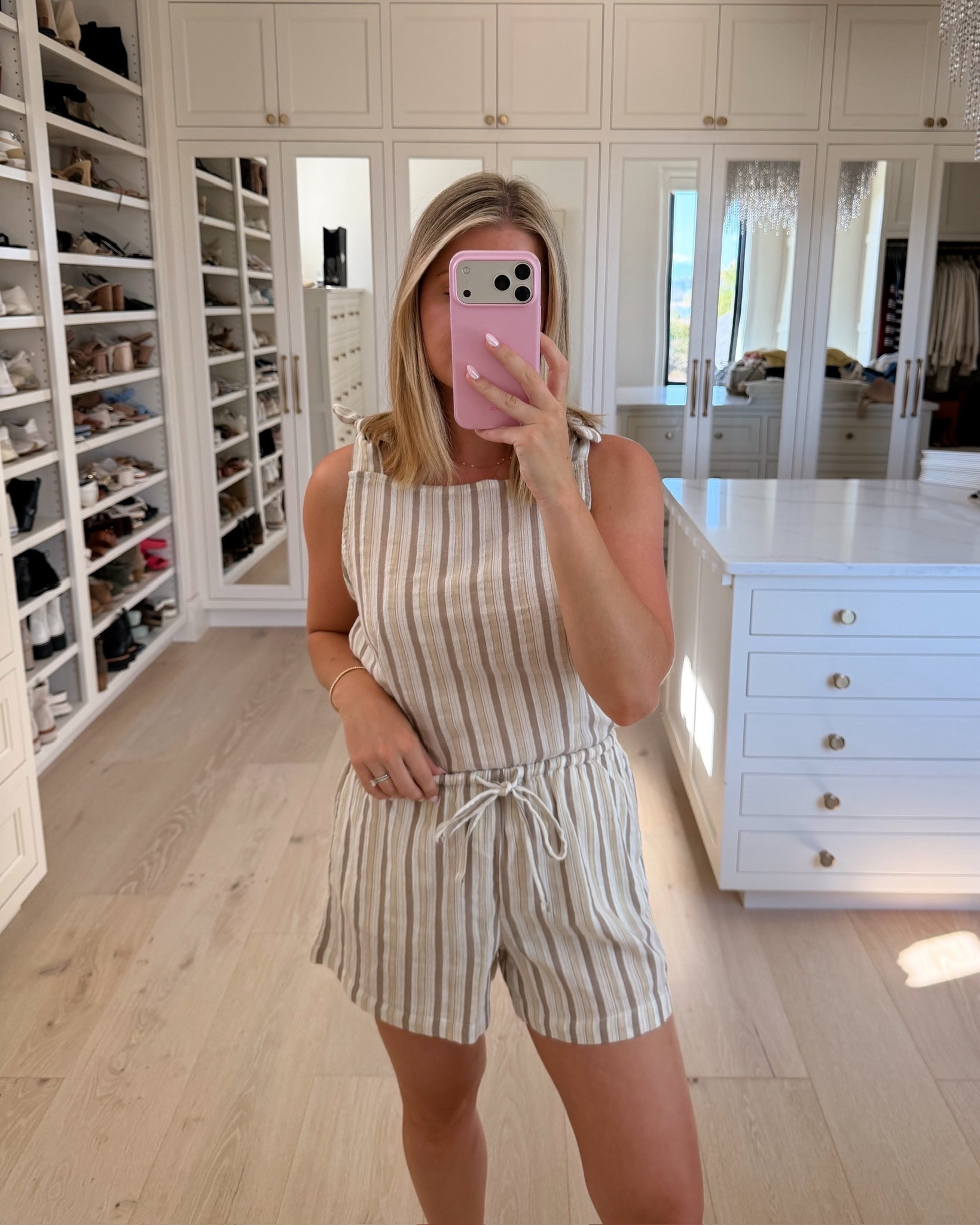 @Aerie Spring summer new aerie pieces im loving! This would be perfect for a little beach vacation✨




spring outfits 2026, vacation outfits beach, summer outfits, girls trips, spring break, comfy outfits, sale alert, aerie sale, aerie, summer sets, ootd sets

 

#LTKTravel #LTKgrwm #LTKootd

#LTKxAerie #LTKSaleAlert #LTKootd