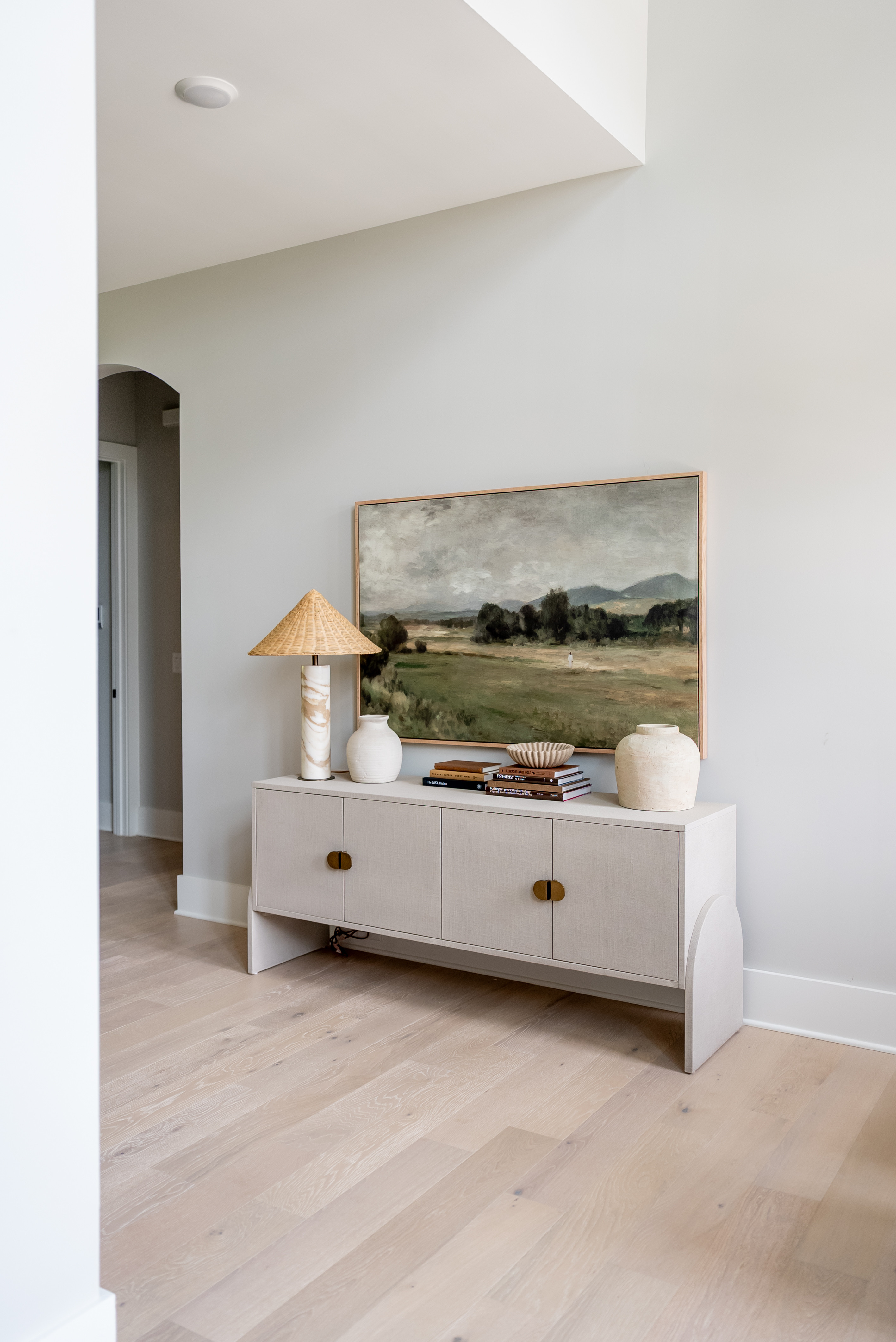 Beautiful entryway styling! Love how this one turned out.

#LTKSeasonal #LTKU #LTKHome