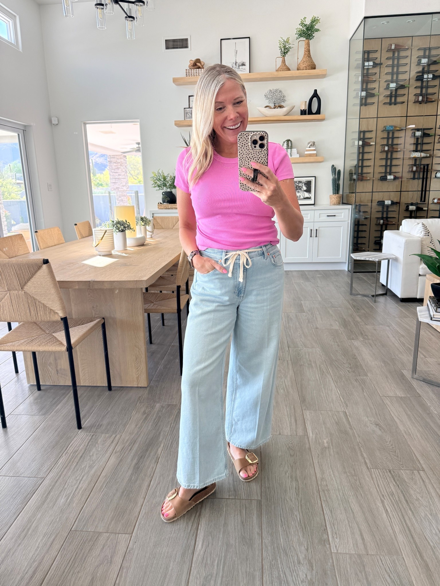 Size 25 jeans and small tee (exact color sold out) 

#LTKOver40 #LTKootd #LTKmomlife