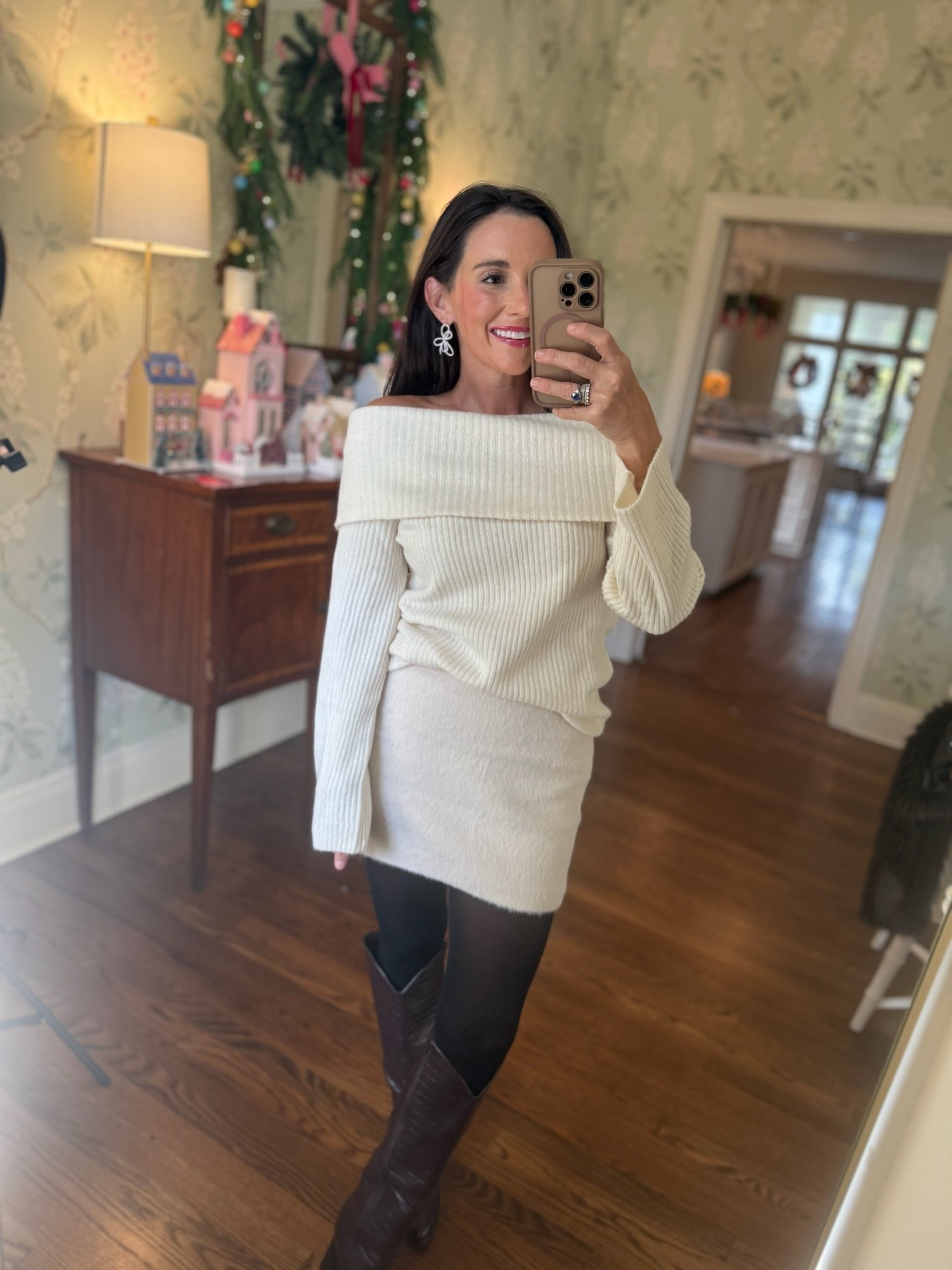 Obsessed with this monochrome look form H&M!!!🤍

#LTKFindsUnder50 #LTKootd #LTKHoliday