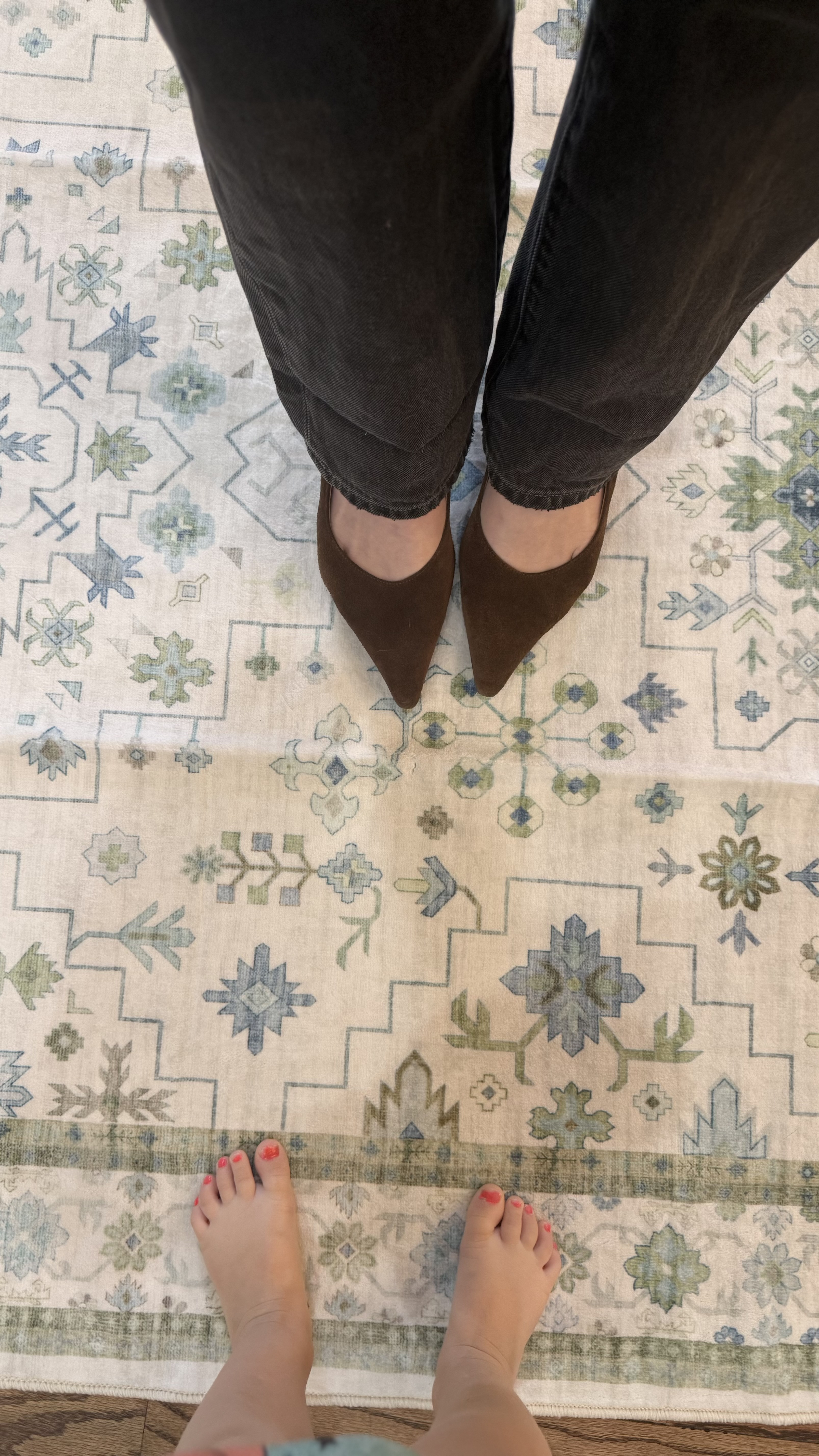 Obsessed with this rug & how cute are those toes of my little helper!? 

#LTKSaleAlert #LTKdayinmylife #LTKHome