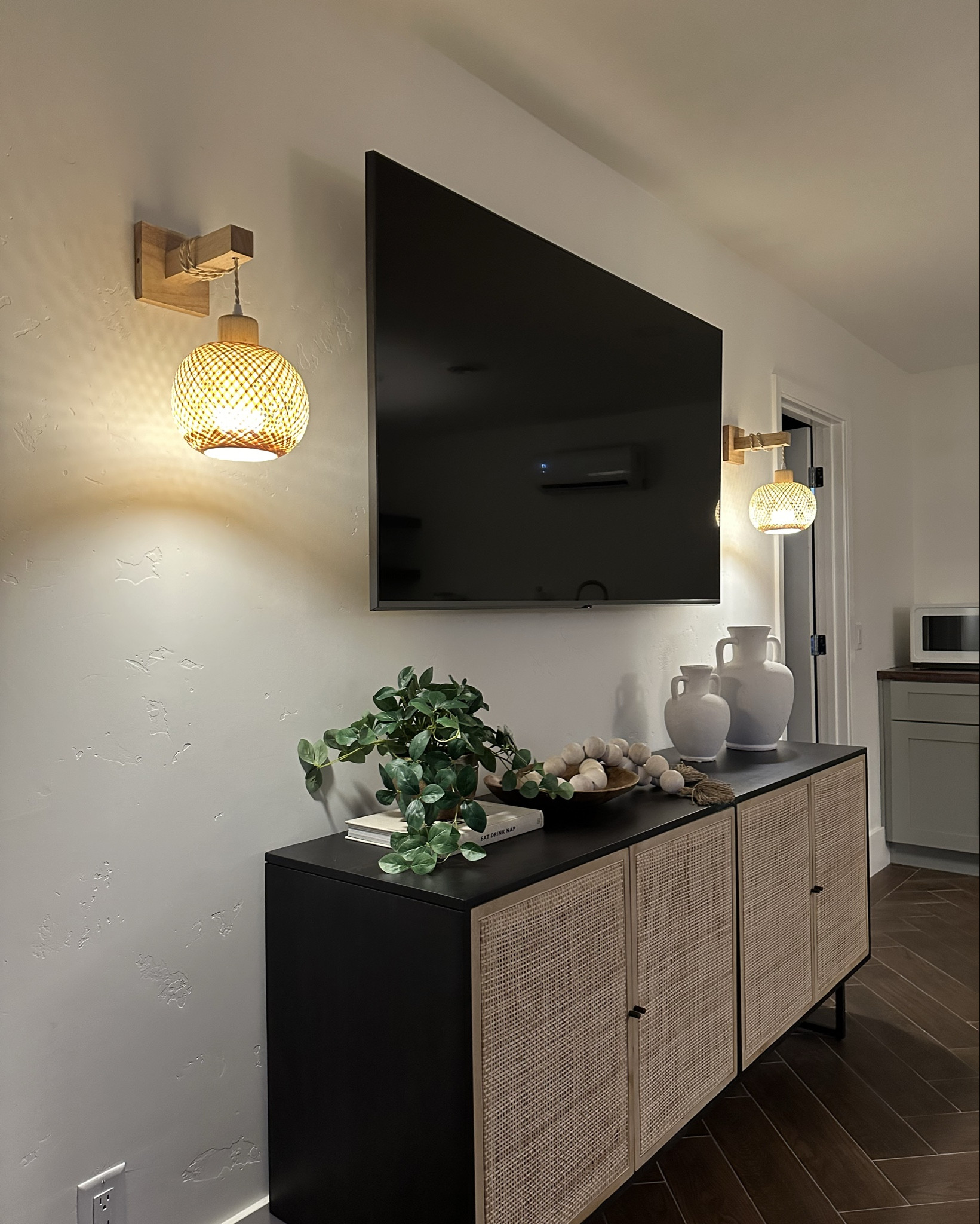 These cute rattan sconces are battery operated so no electrical needed! 

#LTKHome #LTKStyleTip #LTKVideo