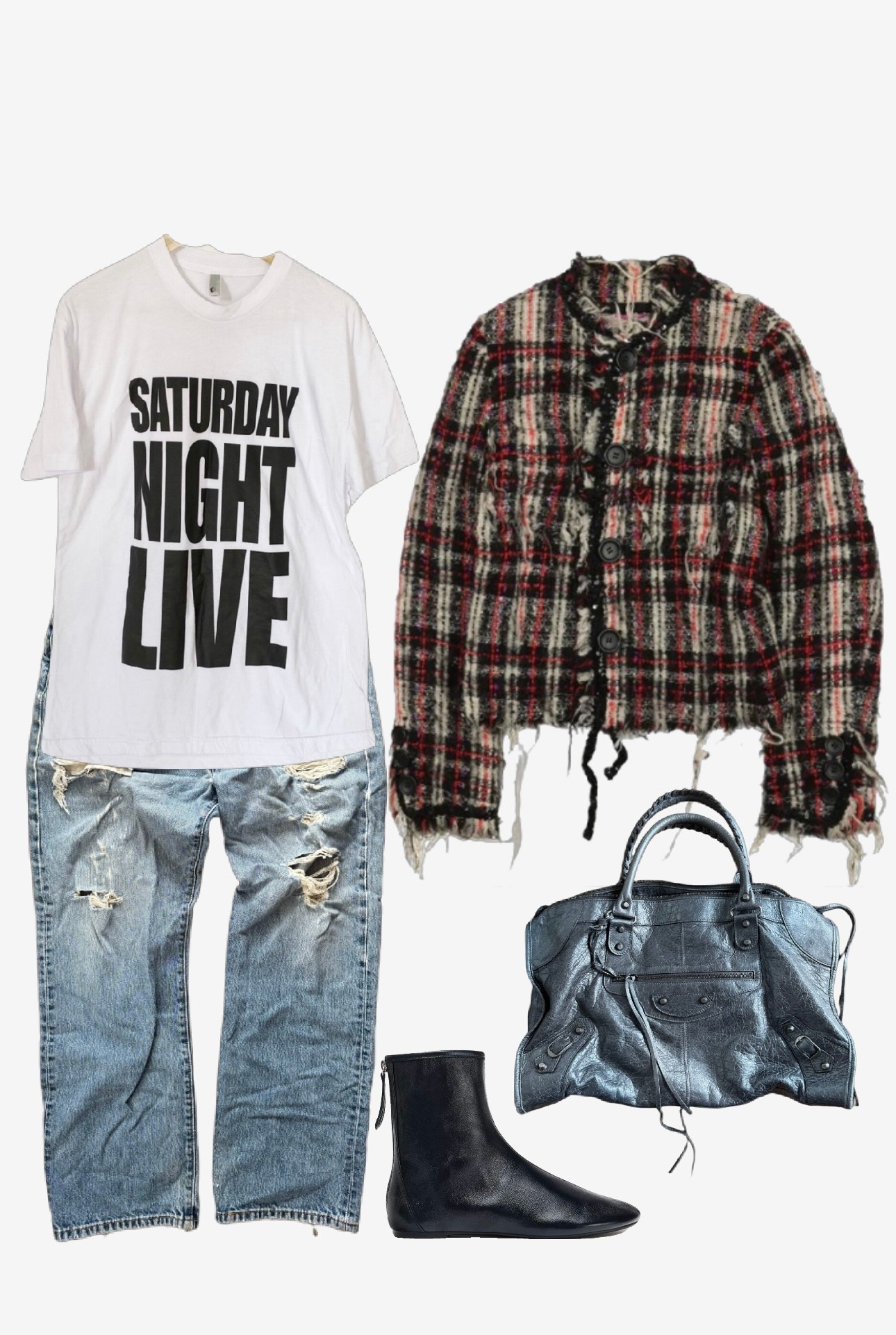 Todays ootd comes courtesy of the Gap change room. My new-vintage 2004 Junya Watanabe - Comme Des Garçons distressed tweed jacket. I love it. 
Everything is secondhand/vintage except the boots  

#LTKOver40 #LTKootd