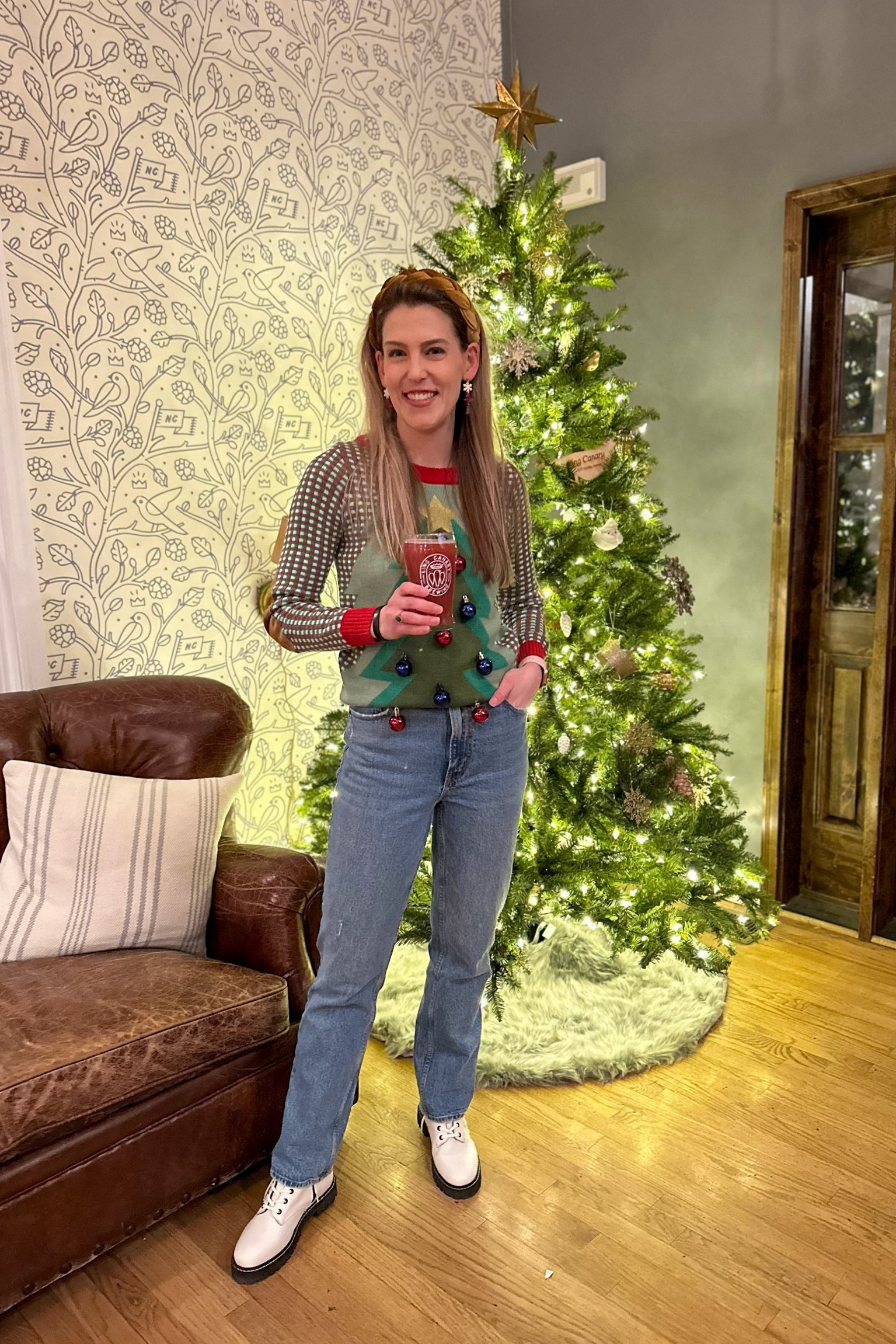 Sweater is older - linking similar, wearing a size XS

Jeans - went with my usual size 25

Boots - unable to link this brand, linking similar 

#LTKHoliday #LTKSeasonal