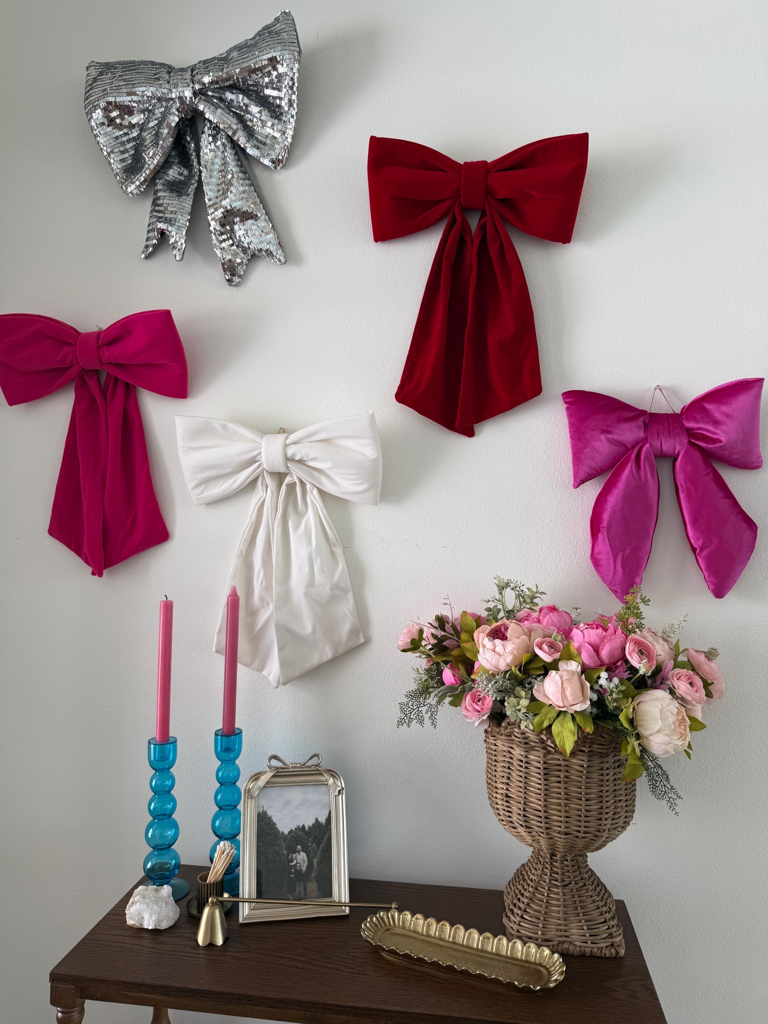 February home decor! Pink ribbon and bows! 

#LTKHome