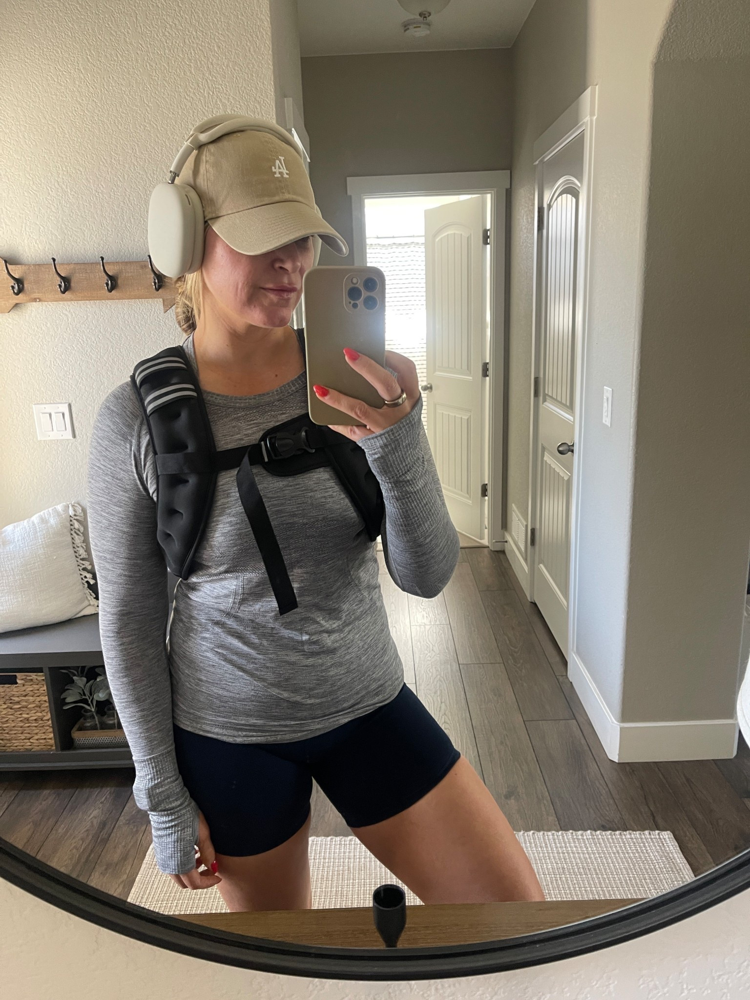 Saturday walking outfit

#LTKActive #LTKMidsize #LTKOver40