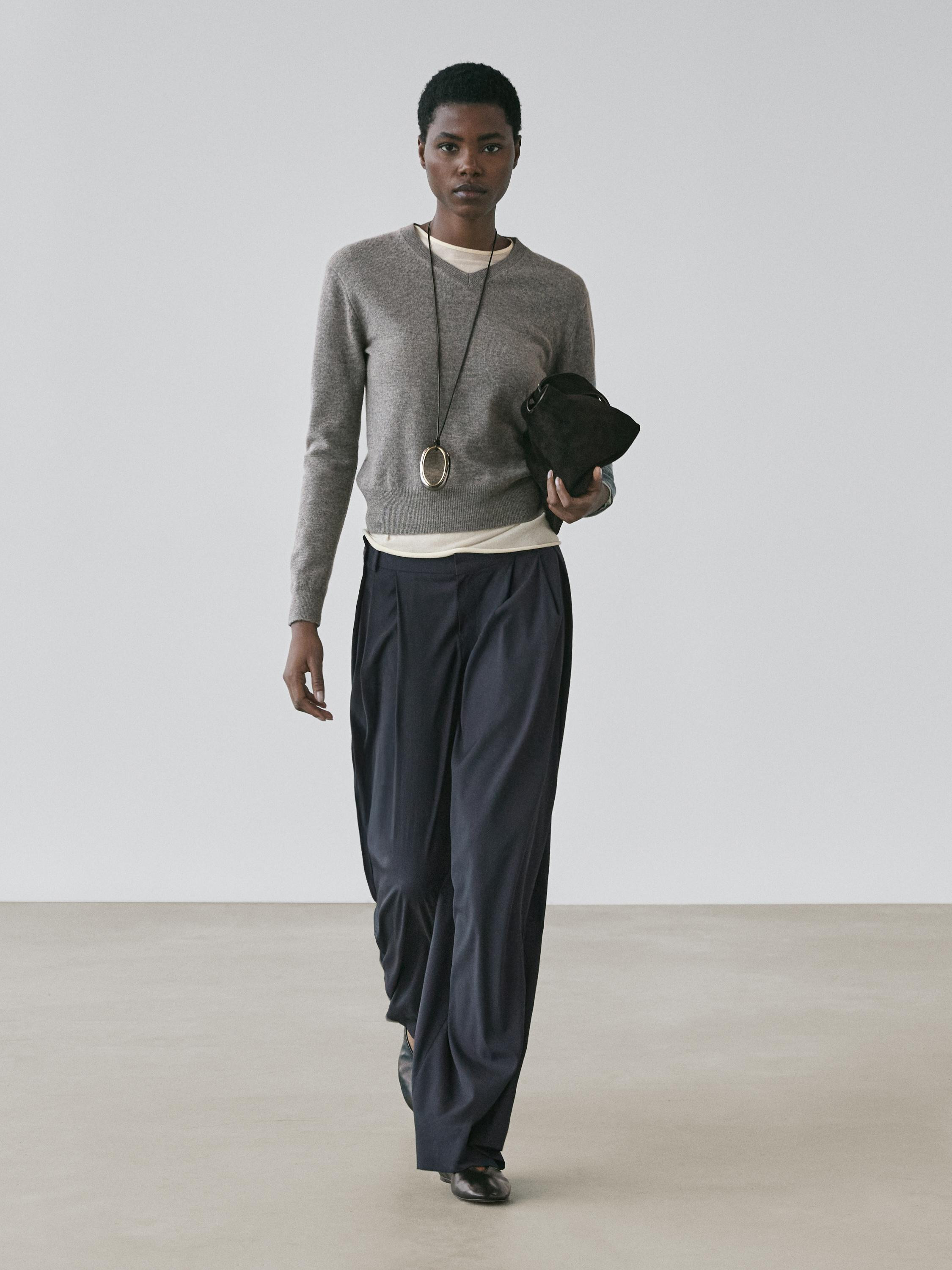 Pleated wool blend trousers | Massimo Dutti UK