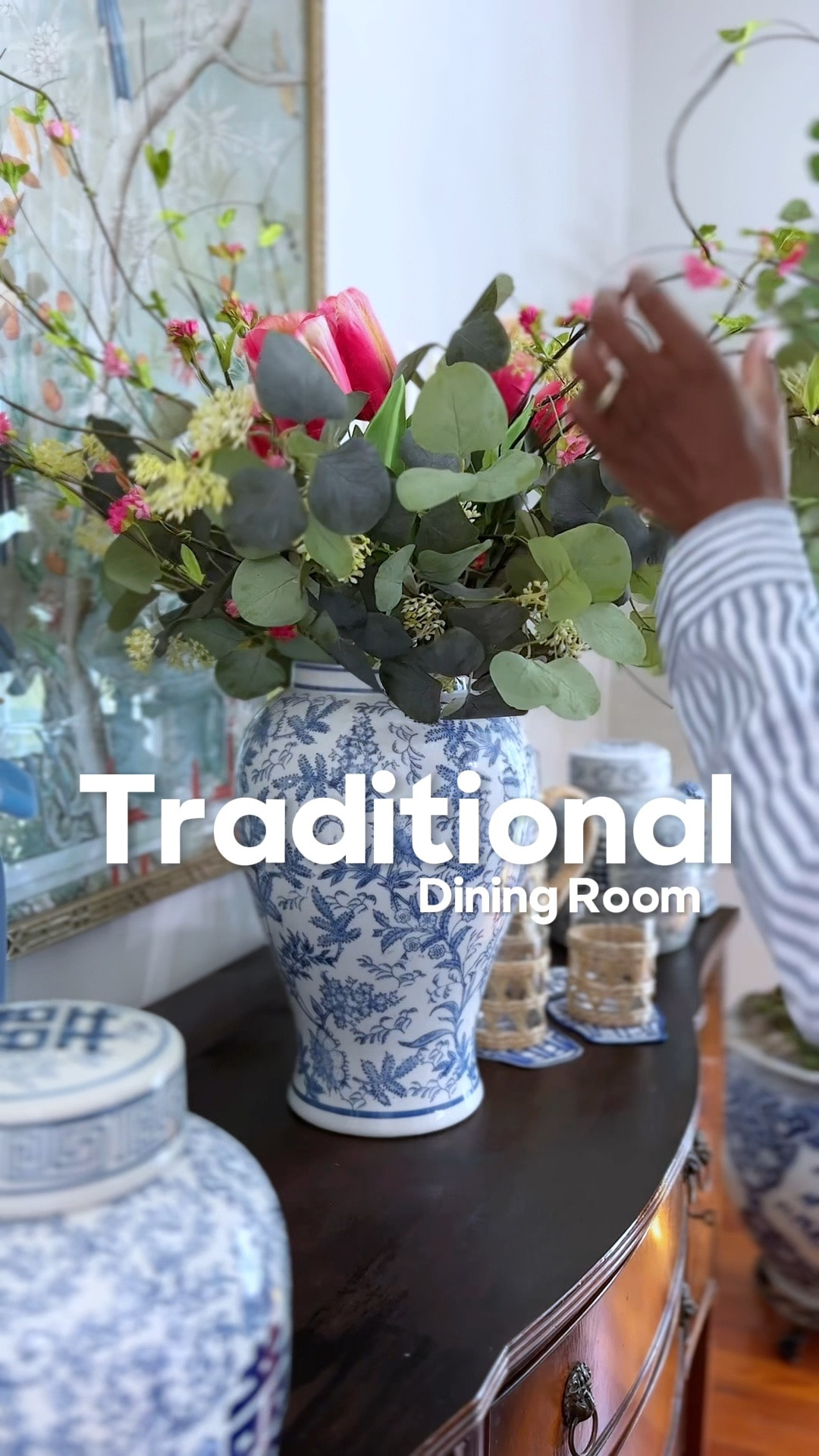 Traditional dining room decor

#LTKHome #LTKVideo