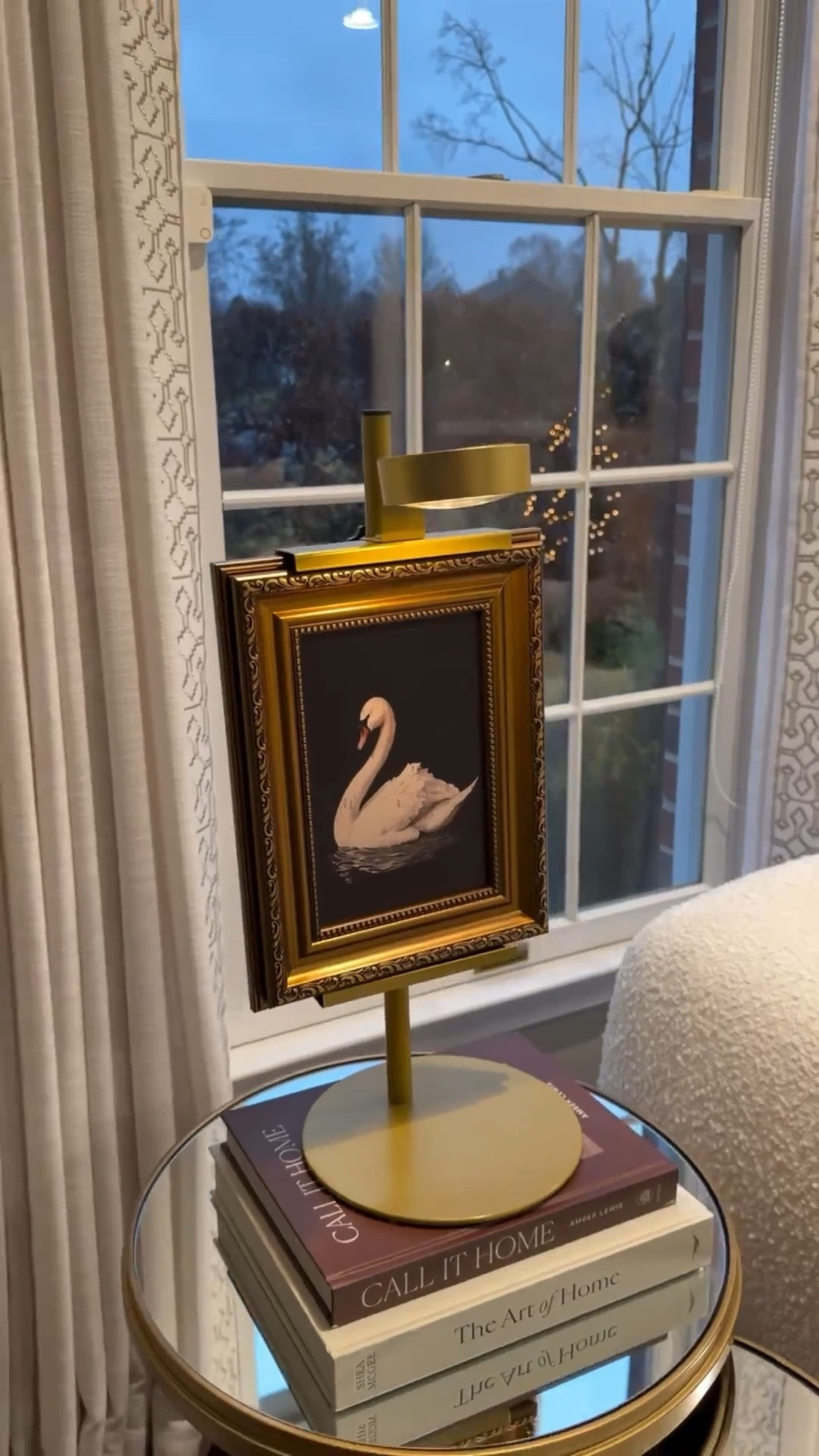 POV: This isn’t just any regular picture stand … it’s a picture stand that comes with its own magnetic light✨

This unique picture stand can be used with art work, books, decor etc. It looks high end and truly elevates any style and space!  The light is rechargeable and has 3 color temps and 
It’s available in good and black color too :) definitely an Amazon find I don’t regret buying 😊
@amazon #amazonhome #founditonamazon



#liketkit #LTKHome #LTKHoliday #LTKSaleAlert
@shop.ltk
https://liketk.it/5De6r