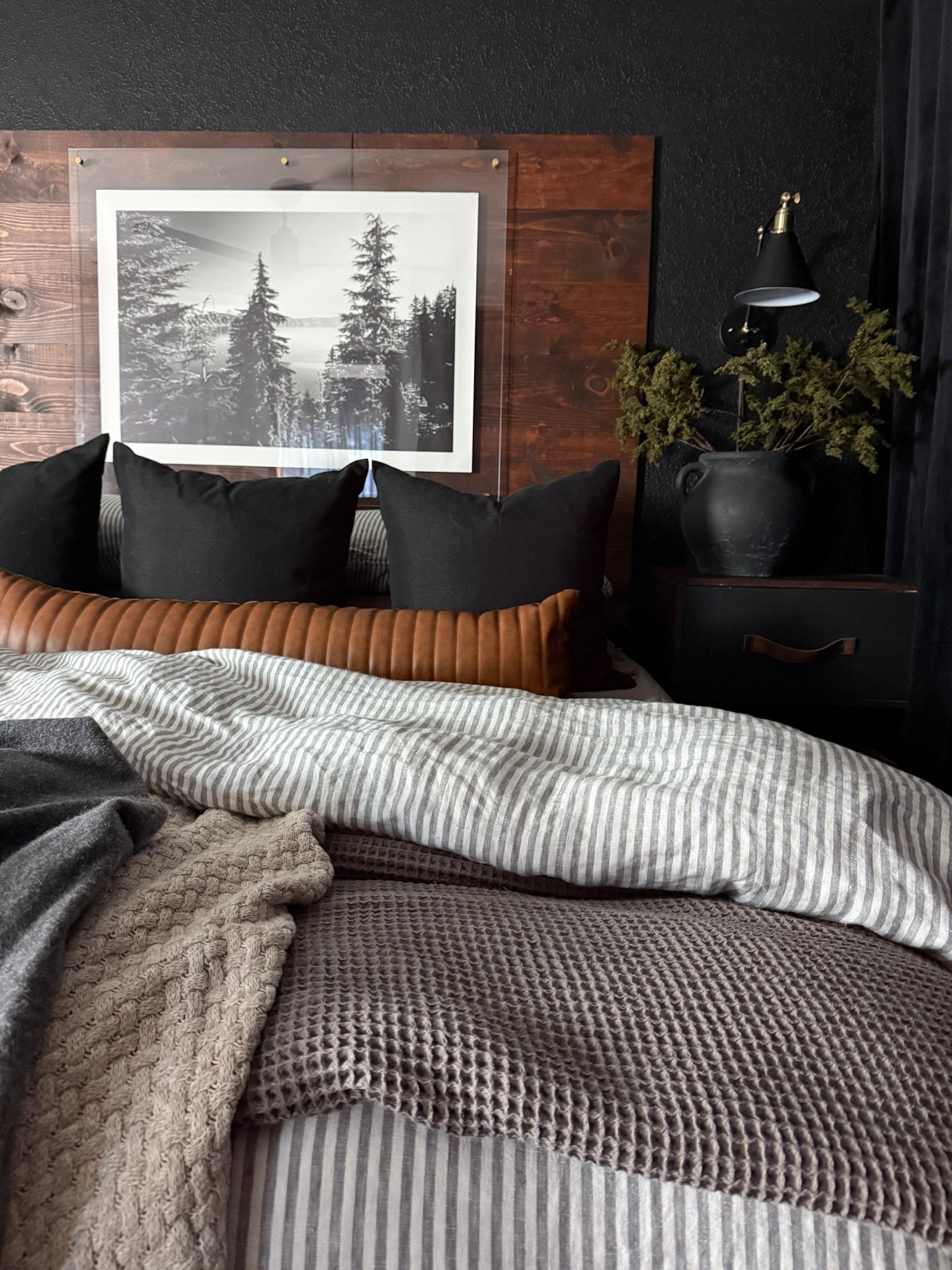 Shop this layered, cozy bedding for winter.

#LTKSeasonal #LTKSaleAlert #LTKHome