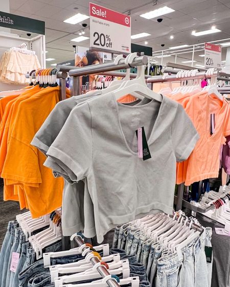 Target is having an amazing sale on women’s tees and tanks where you can score wardrobe staple pieces starting at JUST $4!!! 😍🔥🙌🏼🤩 We love the ribbed detailing on this 20% OFF top and linked a bunch of our other faves so be sure to stock up now!!

#LTKsalealert #LTKSale #LTKSeasonal