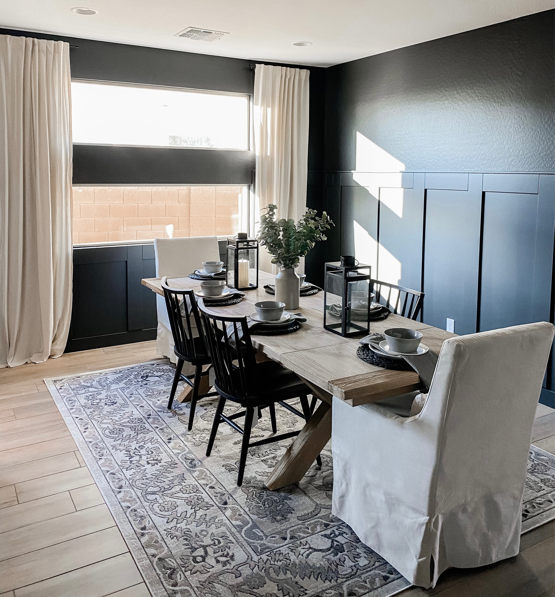 Black Dining Room

#diningroominspo #modernfarmhouse #decorinspo Homedecorinspo

#LTKsalealert #LTKunder100 #LTKhome