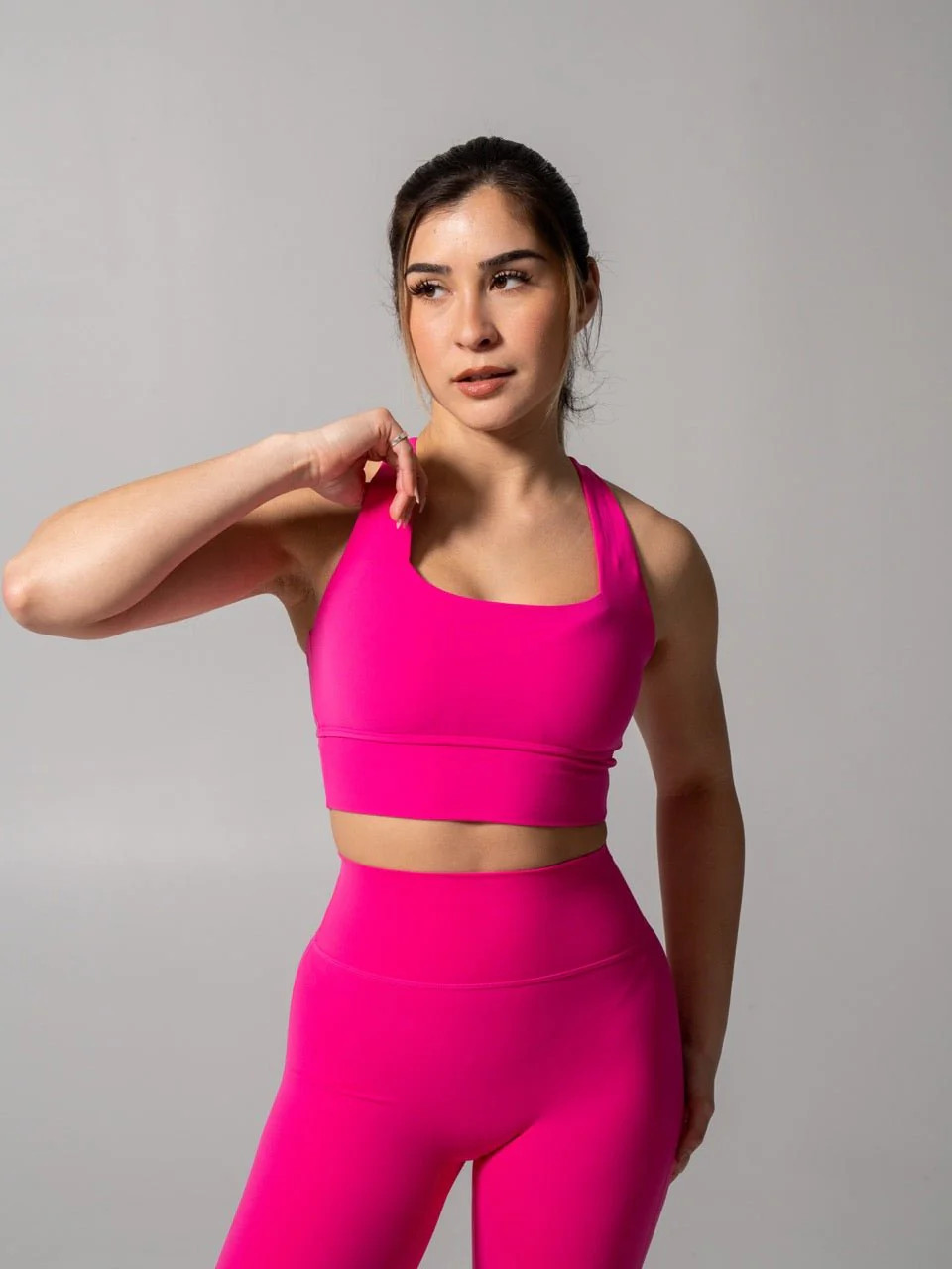 Revolution Sports Bra - Onyx Black | Buffbunny Collection