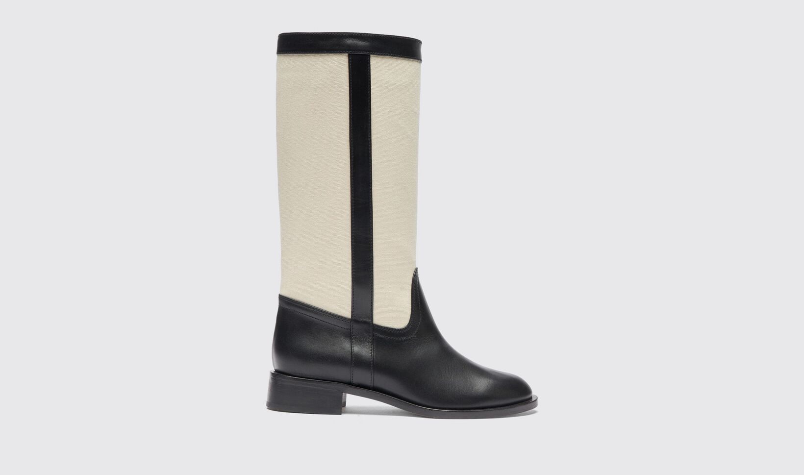 Tess Black Canvas

Boots | Scarosso